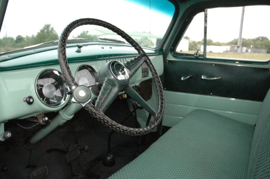 1955 Chevrolet Task Force - Image 2 of 3
