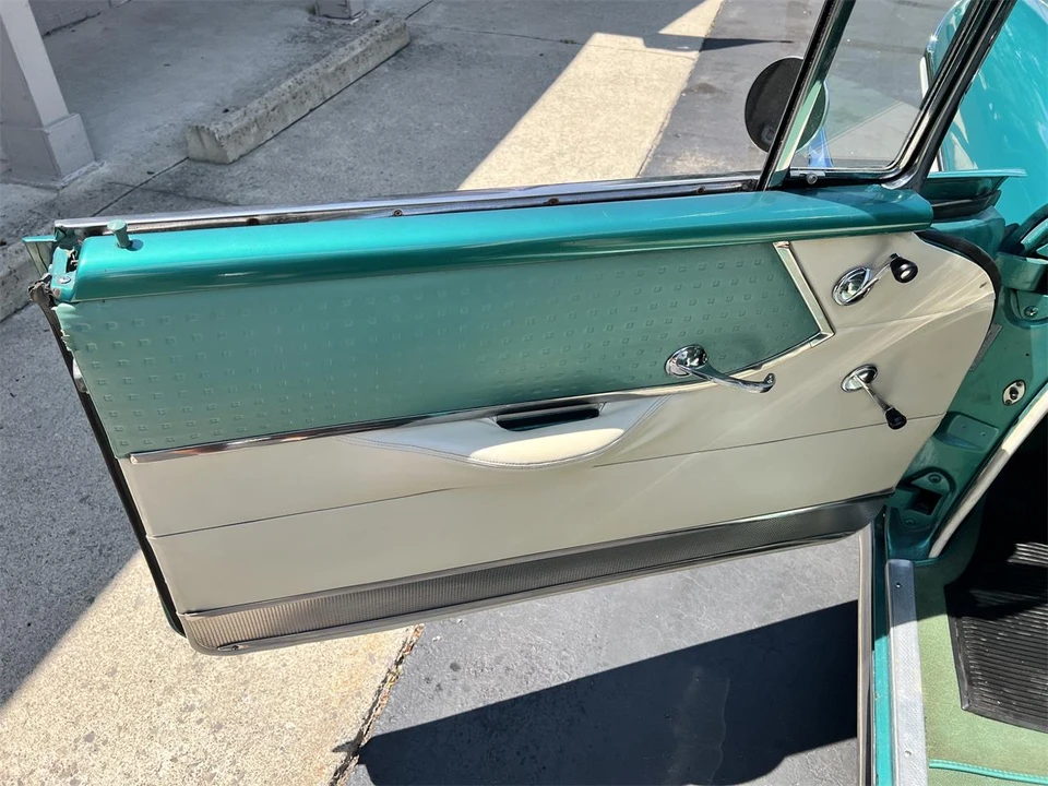 1955 Chevrolet Nomad - Image 14 of 31