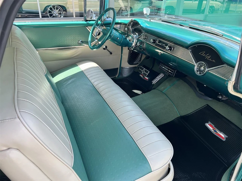 1955 Chevrolet Nomad - Image 15 of 31