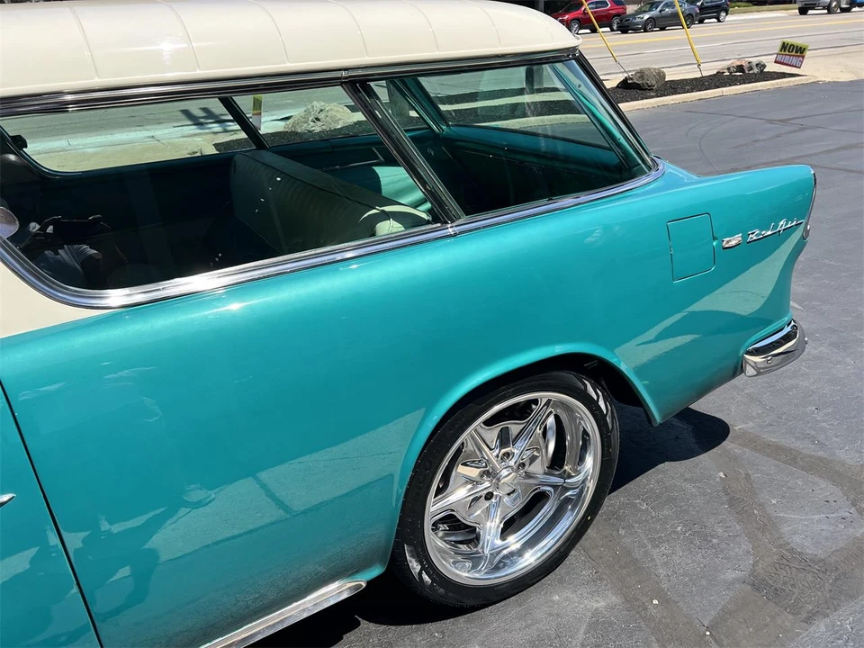 1955 Chevrolet Nomad - Image 19 of 31