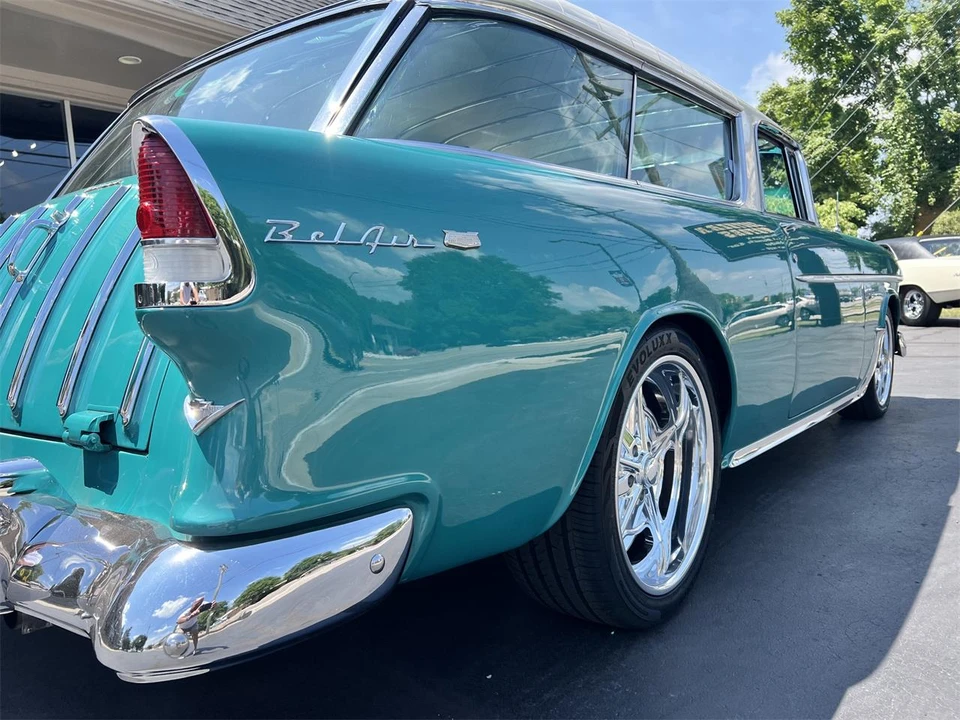 1955 Chevrolet Nomad - Image 23 of 31
