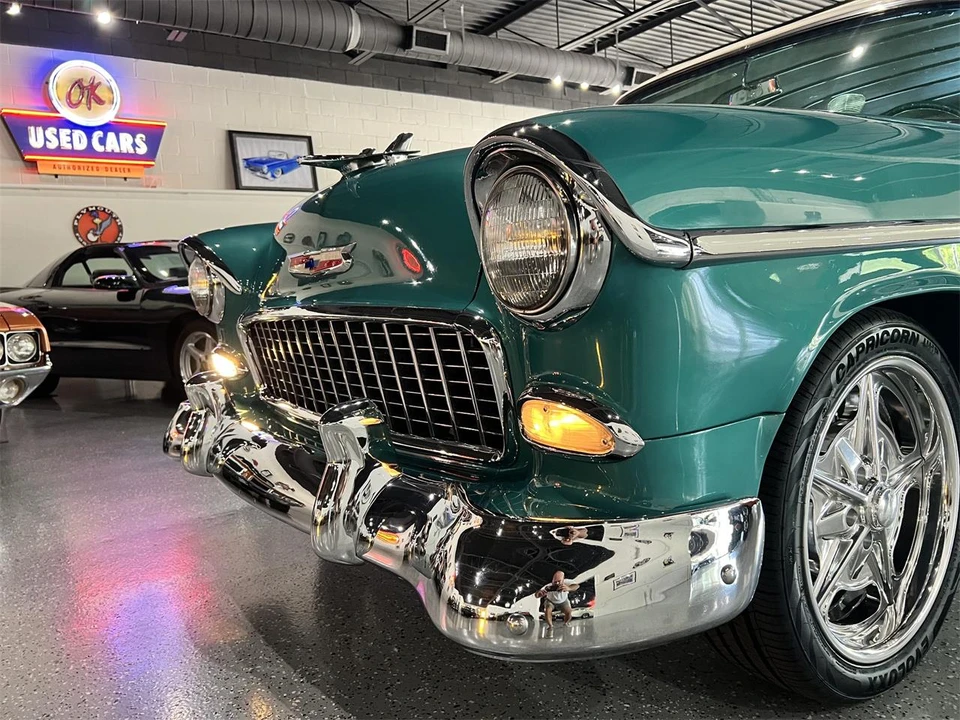 1955 Chevrolet Nomad - Image 25 of 31
