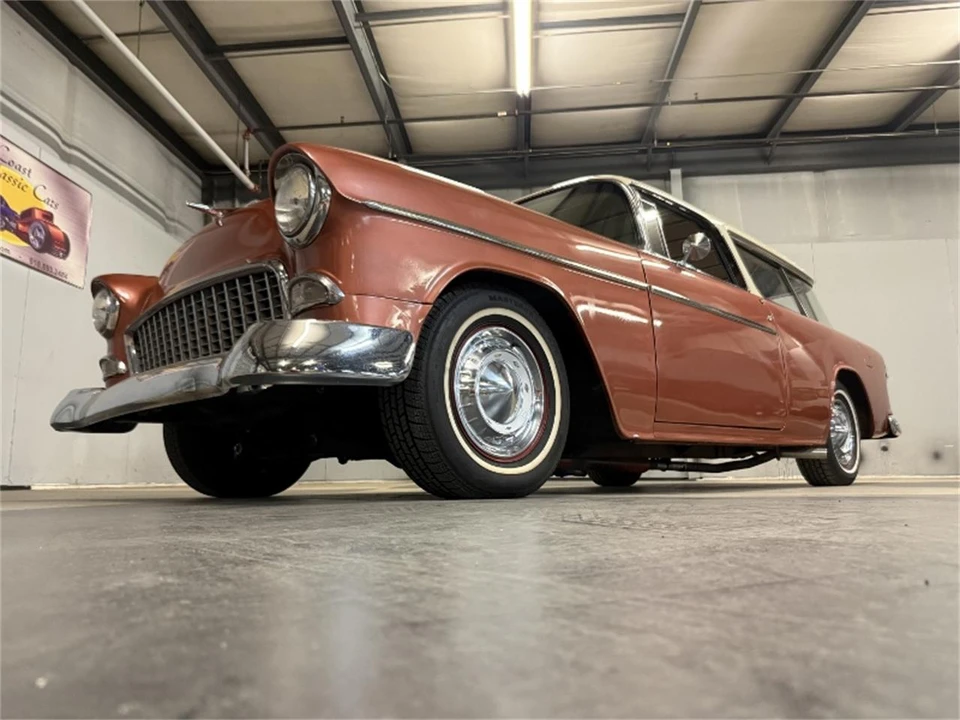 1955 Chevrolet Nomad - Image 10 of 31