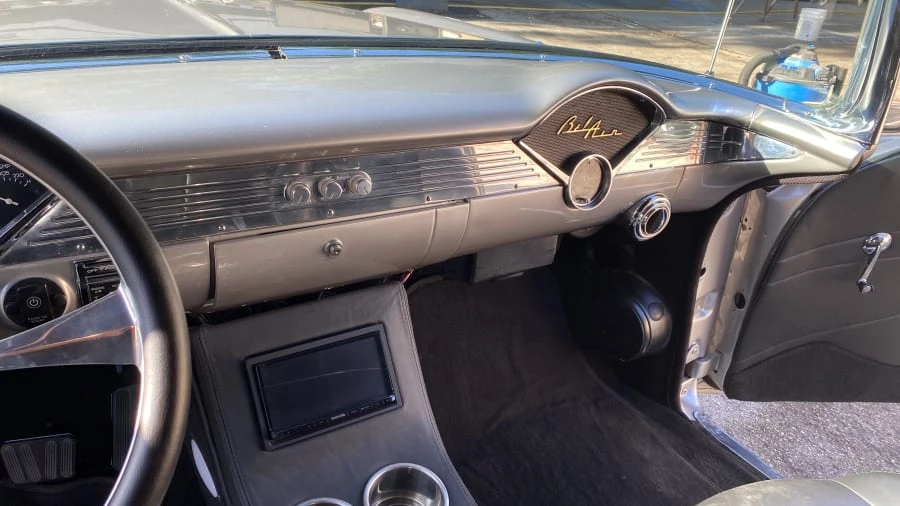 1955 Chevrolet Nomad - Image 9 of 15