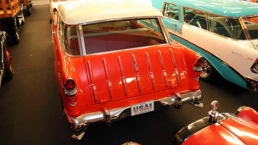 1955 Chevrolet Nomad - Image 17 of 18
