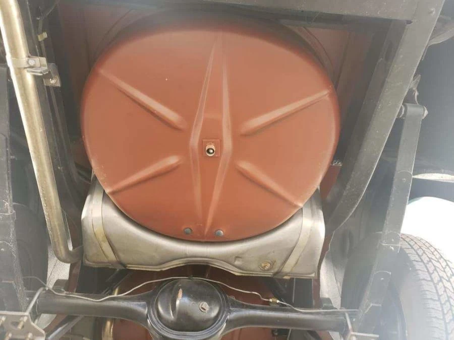 1955 Chevrolet Nomad - Image 25 of 26