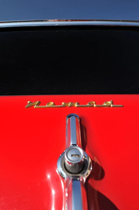 1955 Chevrolet Nomad - Image 10 of 12