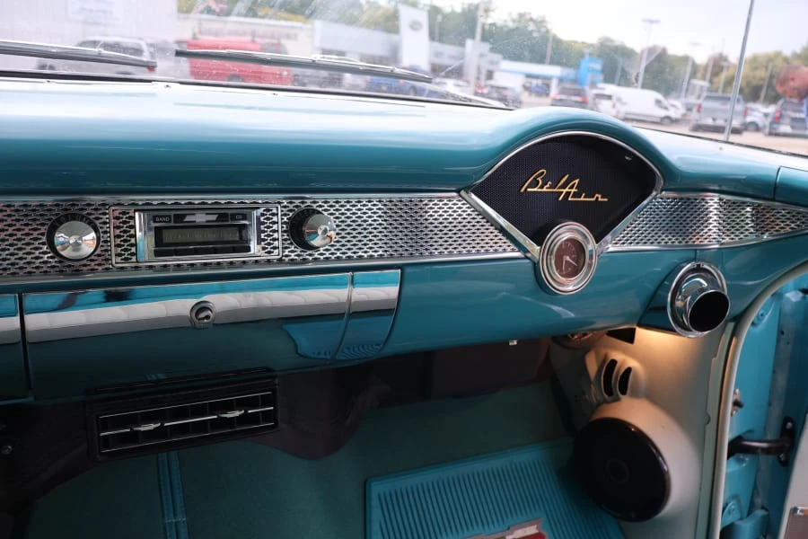 1955 Chevrolet Nomad - Image 27 of 31