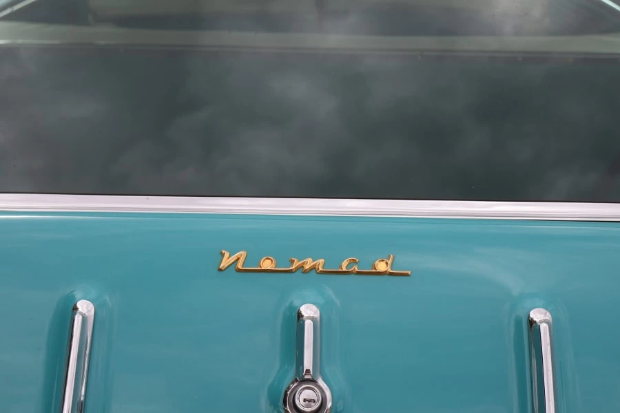 1955 Chevrolet Nomad - Image 10 of 31