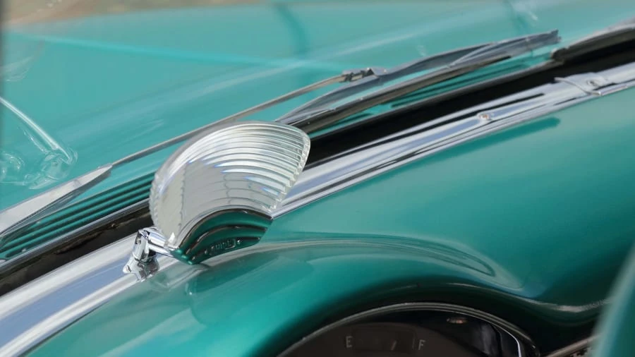 1955 Chevrolet Nomad - Image 16 of 24
