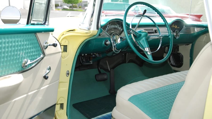 1955 Chevrolet Nomad - Image 4 of 9