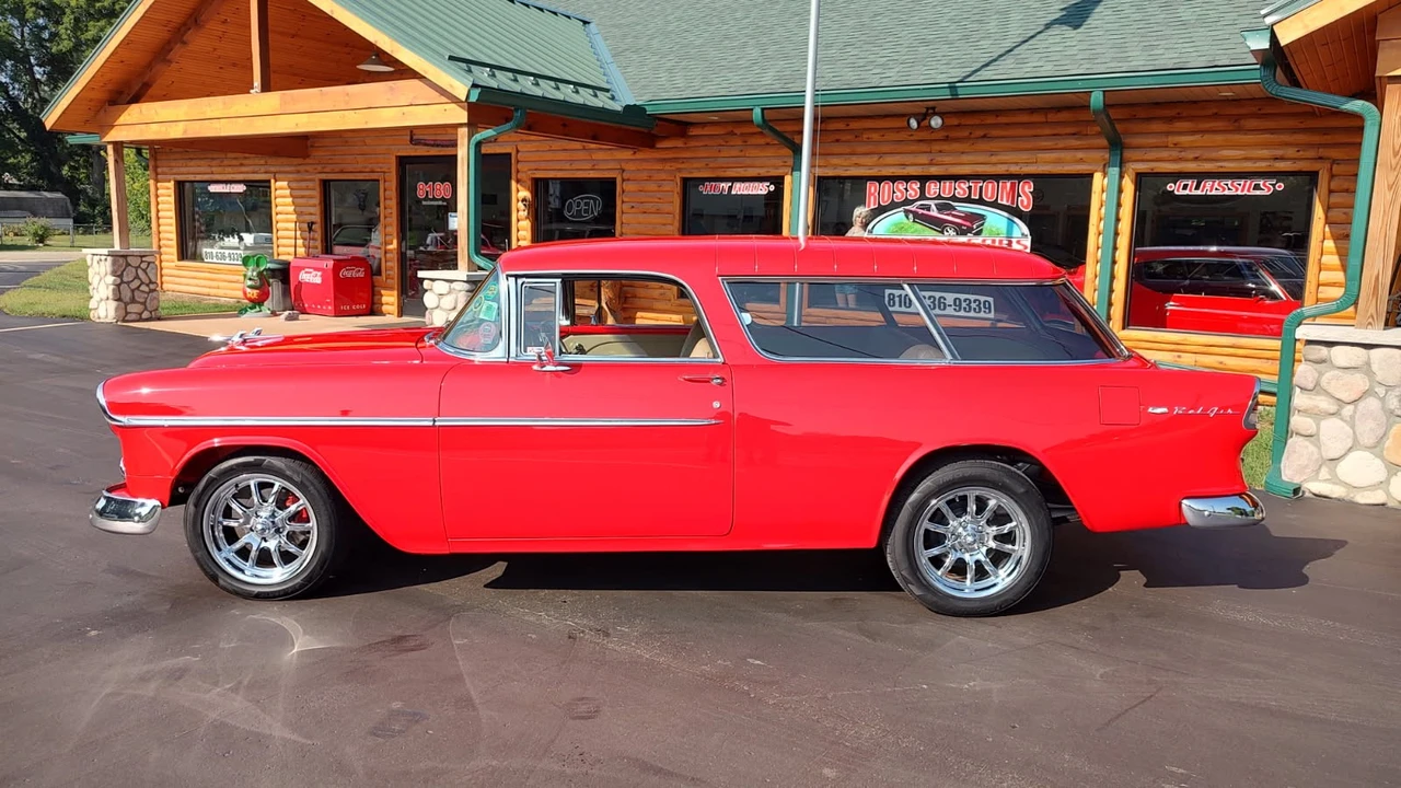 1955 Chevrolet Nomad - Image 10 of 31