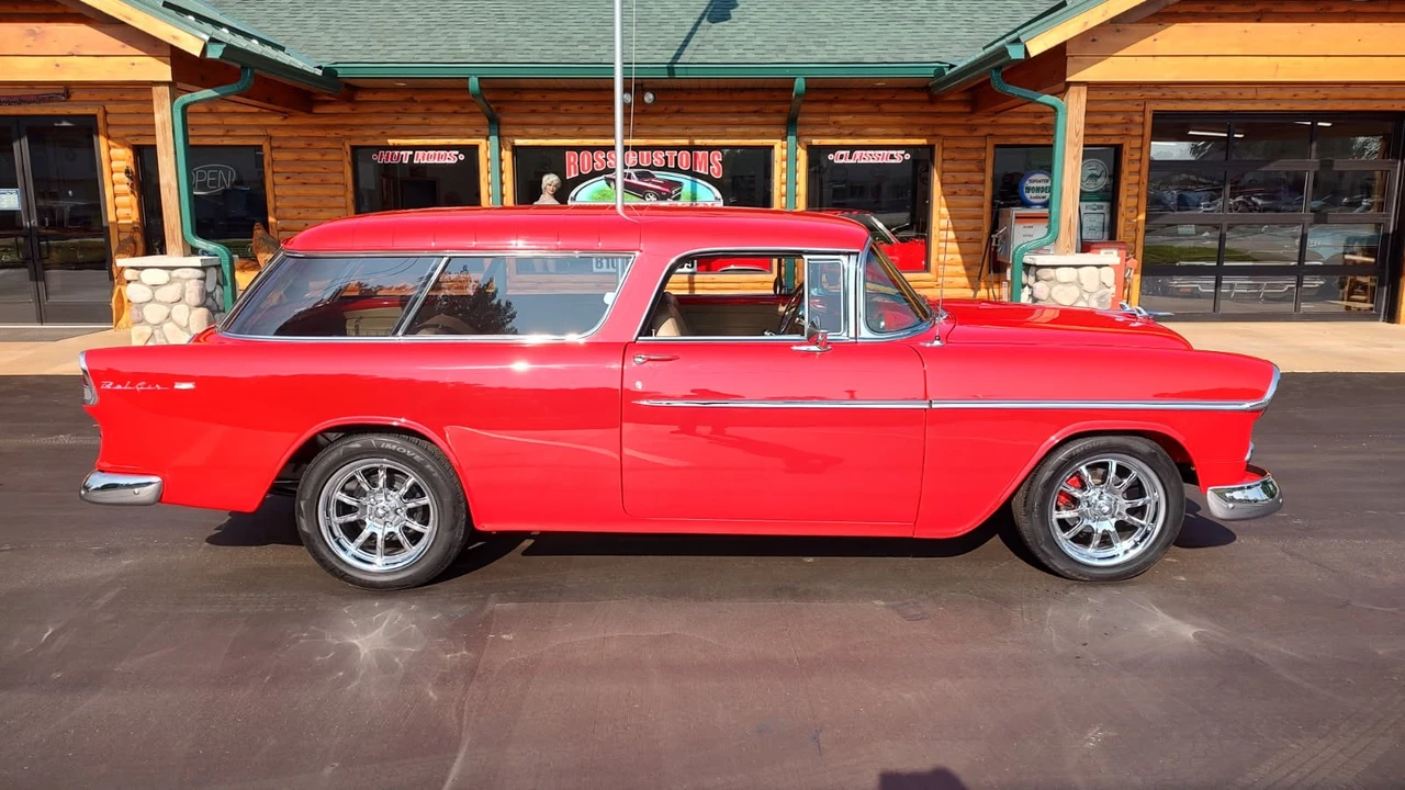 1955 Chevrolet Nomad - Image 25 of 31