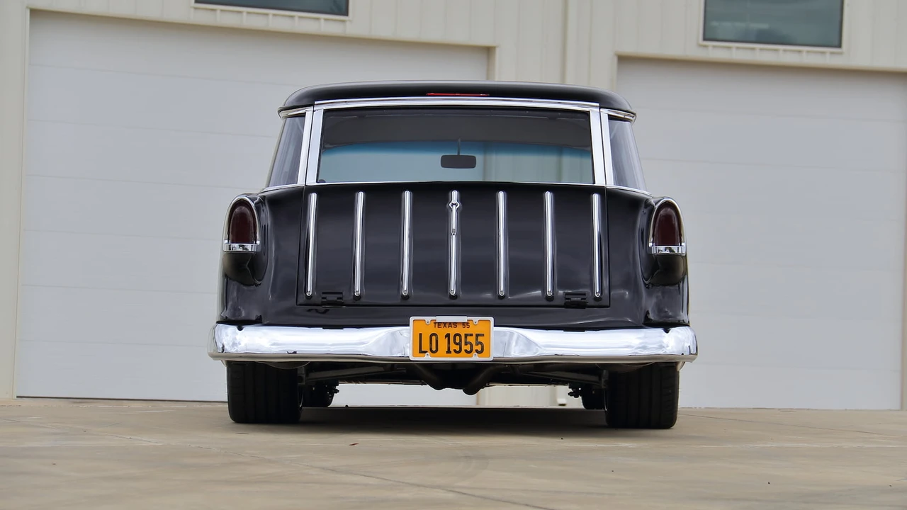 1955 Chevrolet Nomad - Image 15 of 24