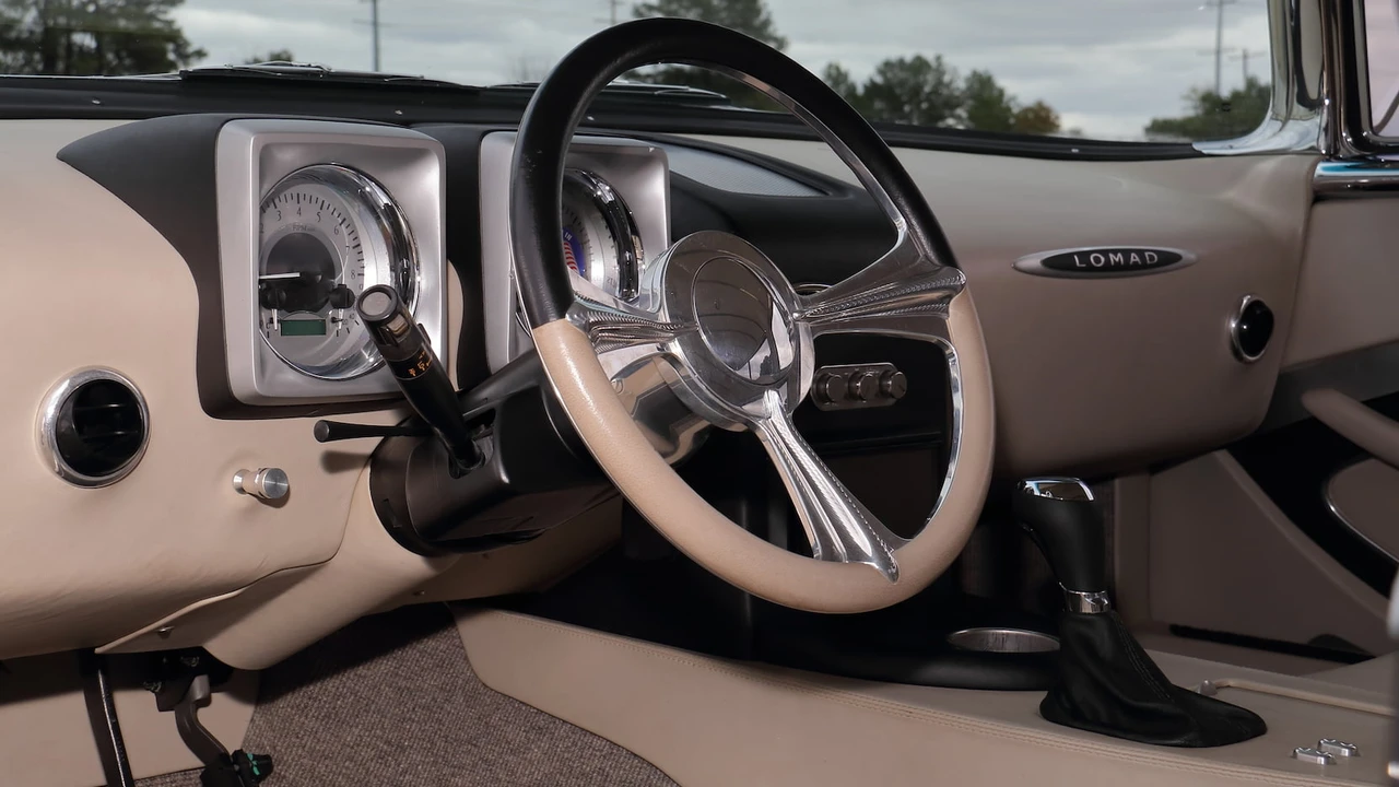 1955 Chevrolet Nomad - Image 9 of 24