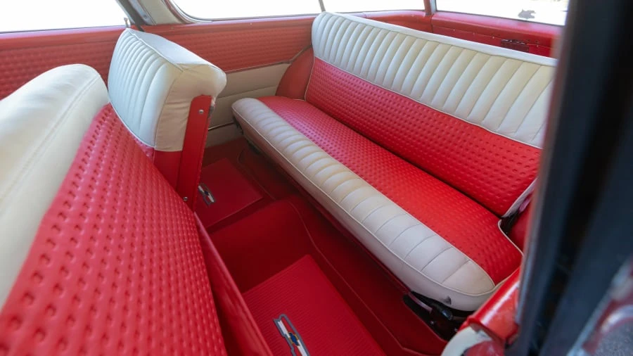 1955 Chevrolet Nomad - Image 15 of 23