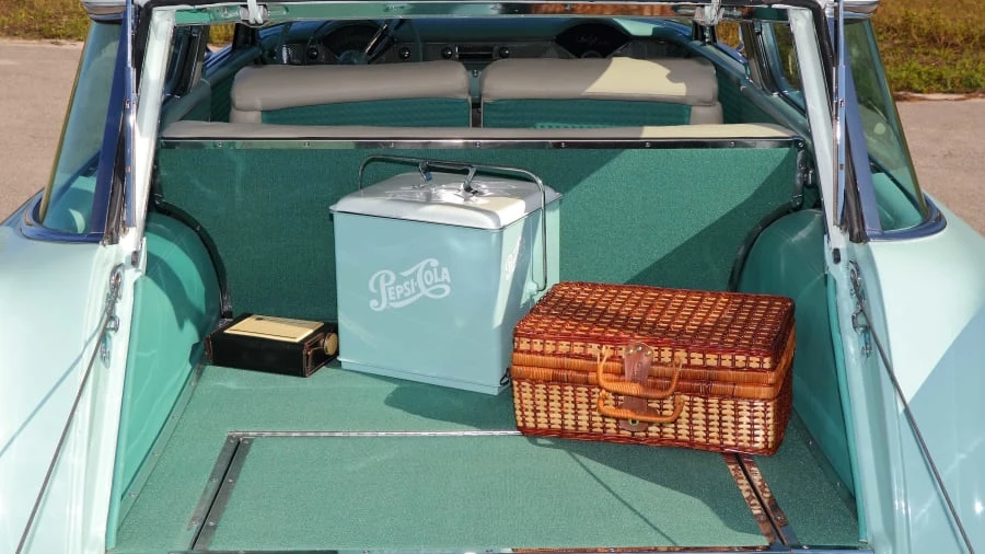 1955 Chevrolet Nomad - Image 10 of 20