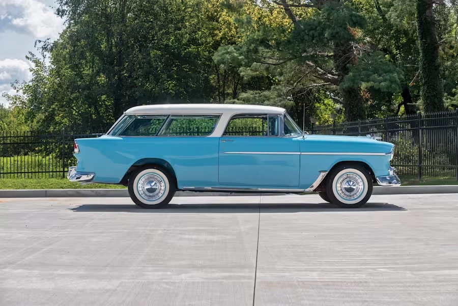 1955 Chevrolet Nomad - Image 2 of 31