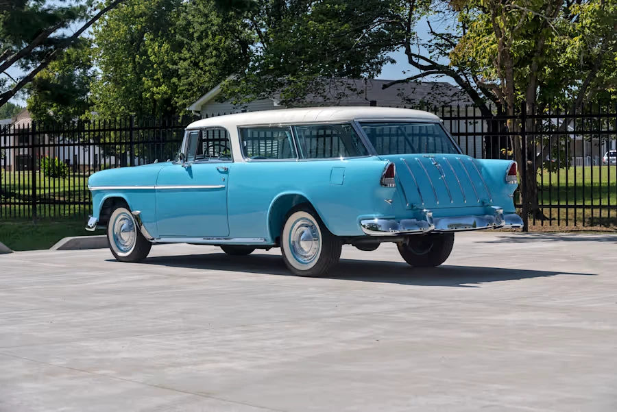 1955 Chevrolet Nomad - Image 21 of 31