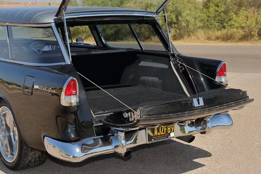 1955 Chevrolet Nomad - Image 27 of 31