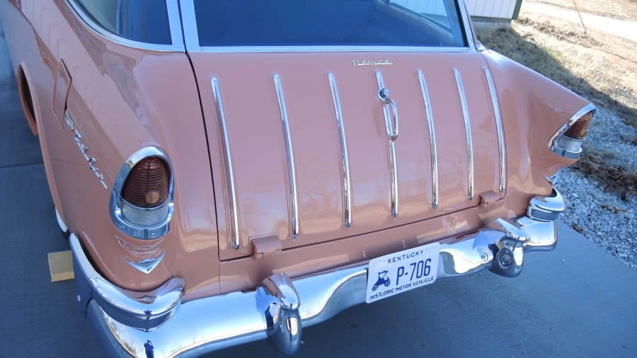 1955 Chevrolet Nomad - Image 9 of 10
