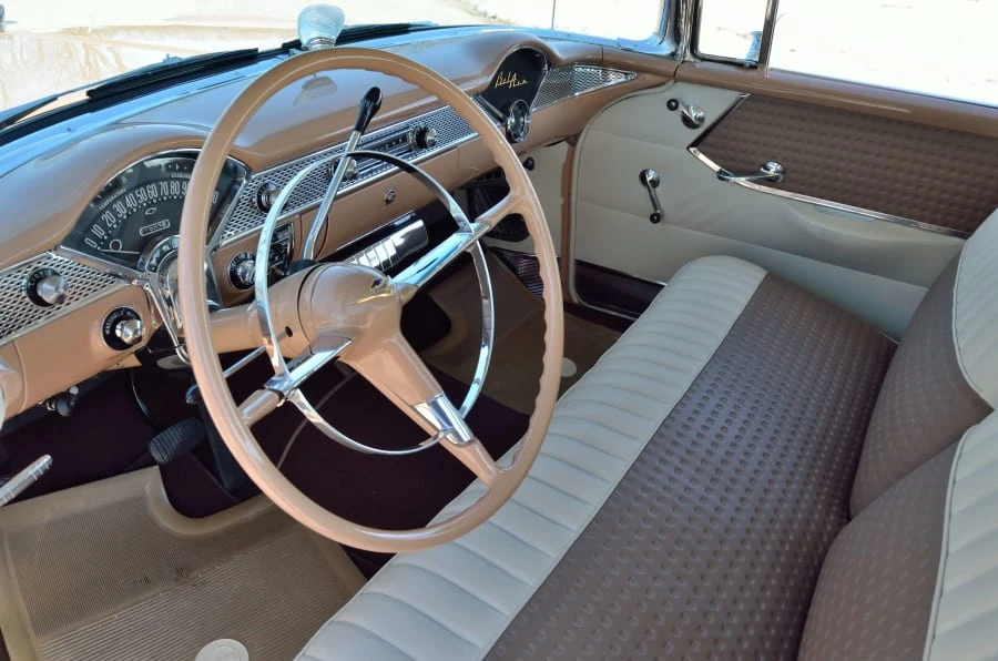 1955 Chevrolet Nomad - Image 4 of 12