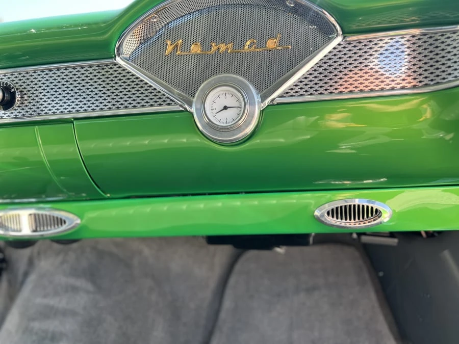 1955 Chevrolet Nomad - Image 26 of 31