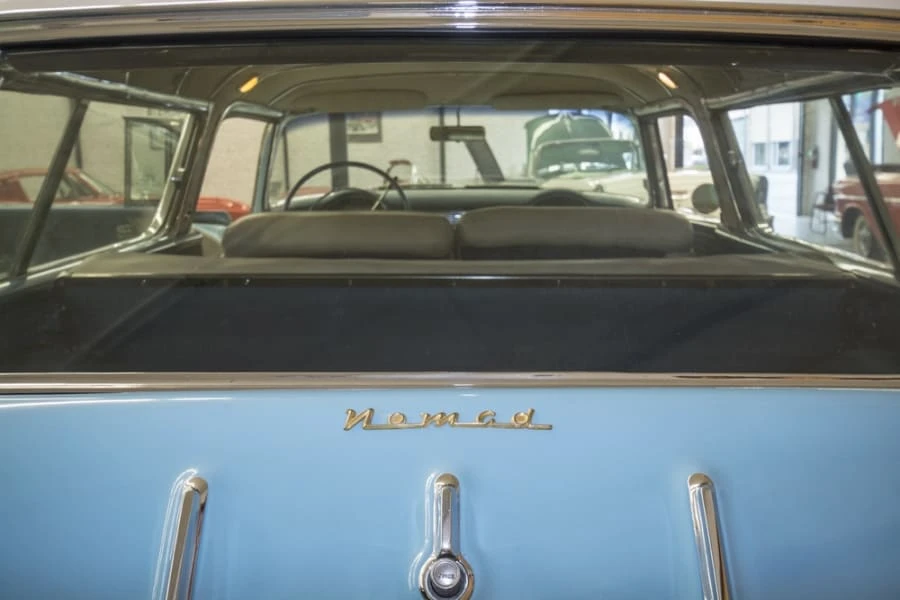 1955 Chevrolet Nomad - Image 10 of 12