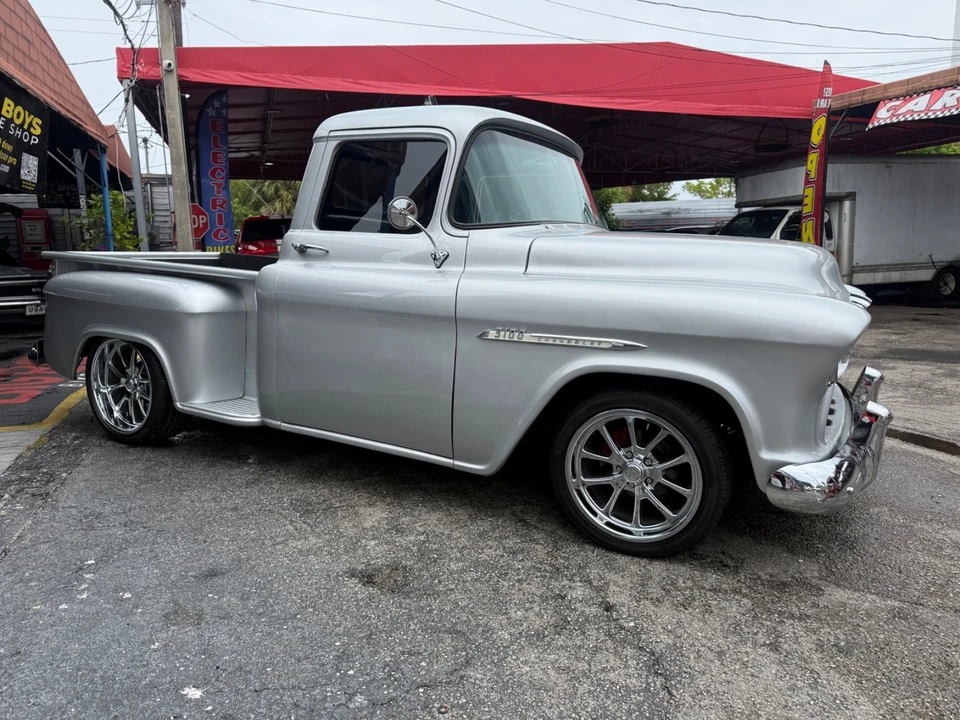 1955 Chevrolet Task Force - Image 21 of 31