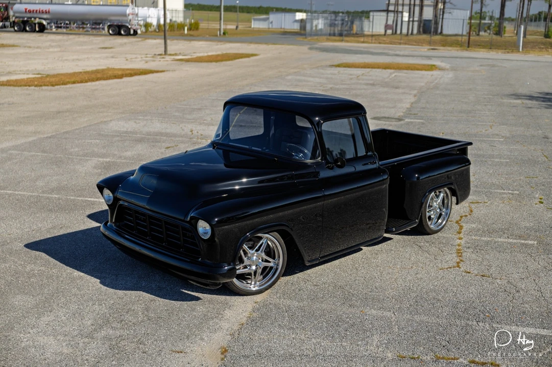 1955 Chevrolet Task Force - Image 3 of 31