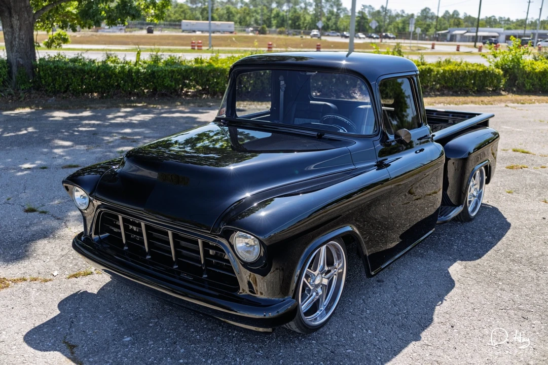 1955 Chevrolet Task Force - Image 4 of 31