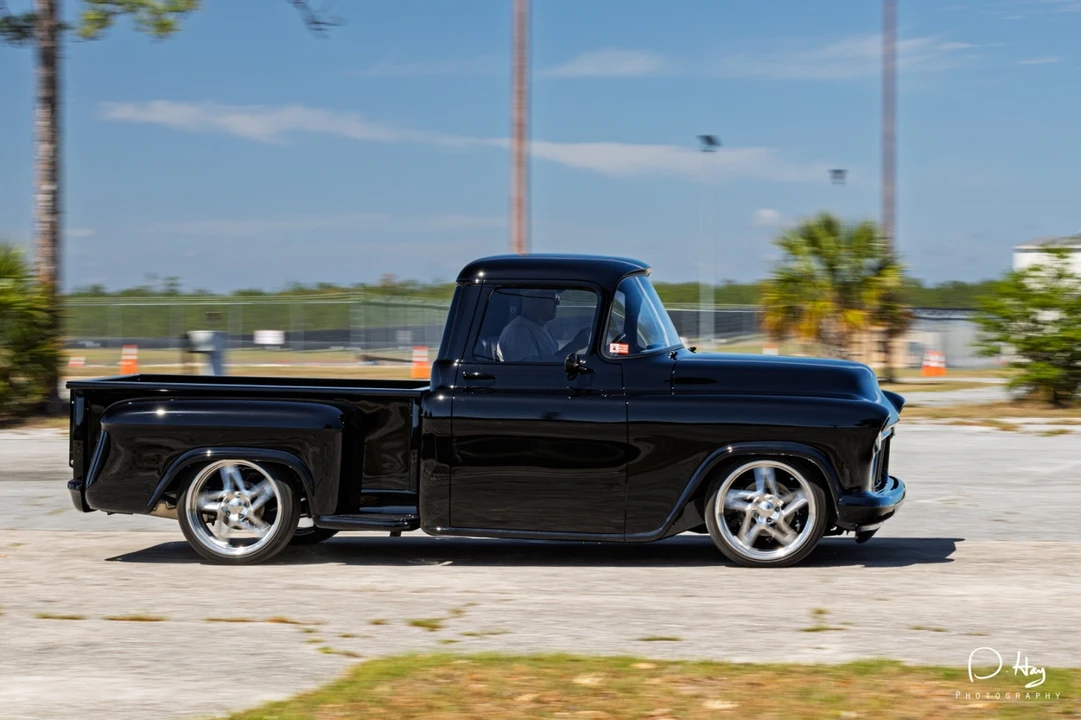 1955 Chevrolet Task Force - Image 13 of 31