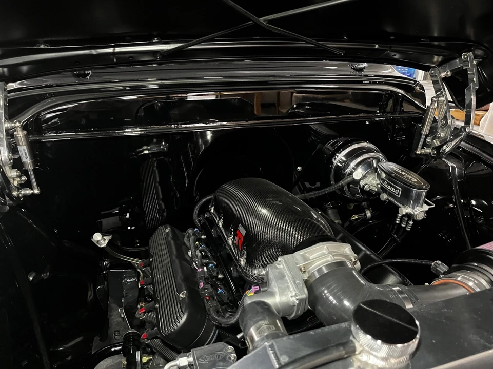 1955 Chevrolet Task Force - Image 30 of 31