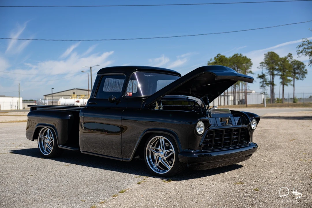 1955 Chevrolet Task Force - Image 10 of 31