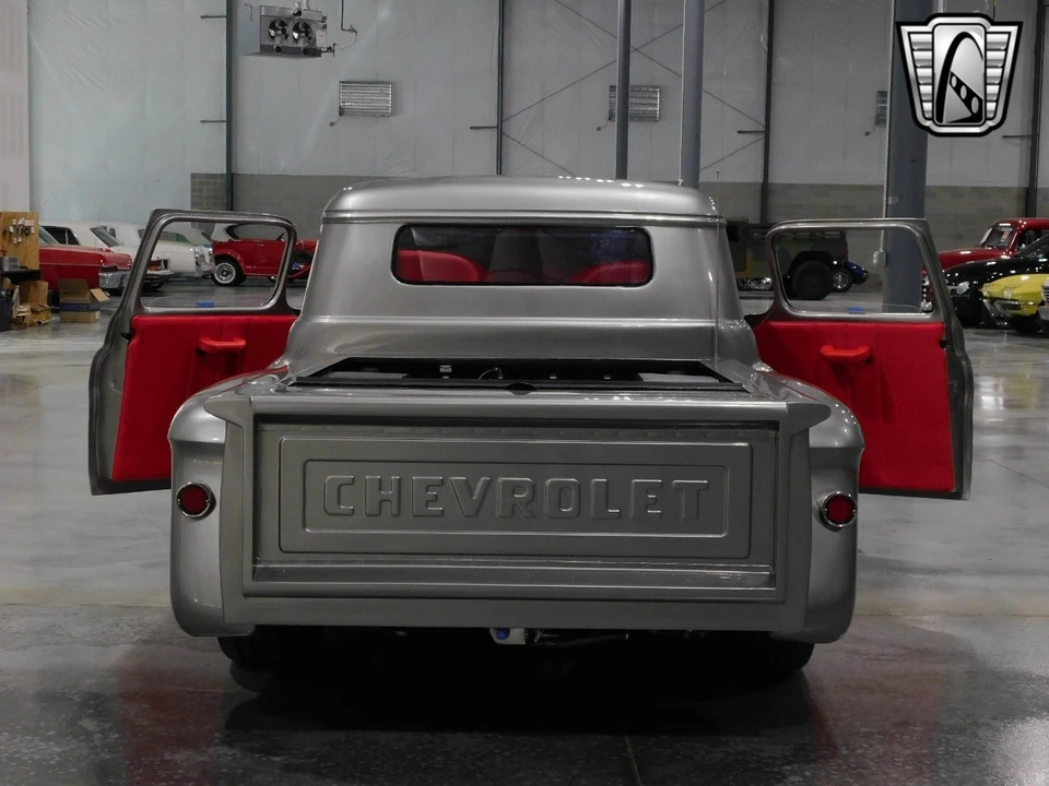 1955 Chevrolet Task Force - Image 20 of 21
