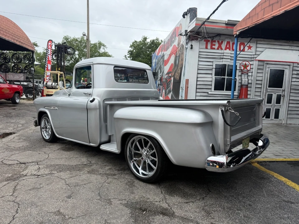 1955 Chevrolet Task Force - Image 28 of 31