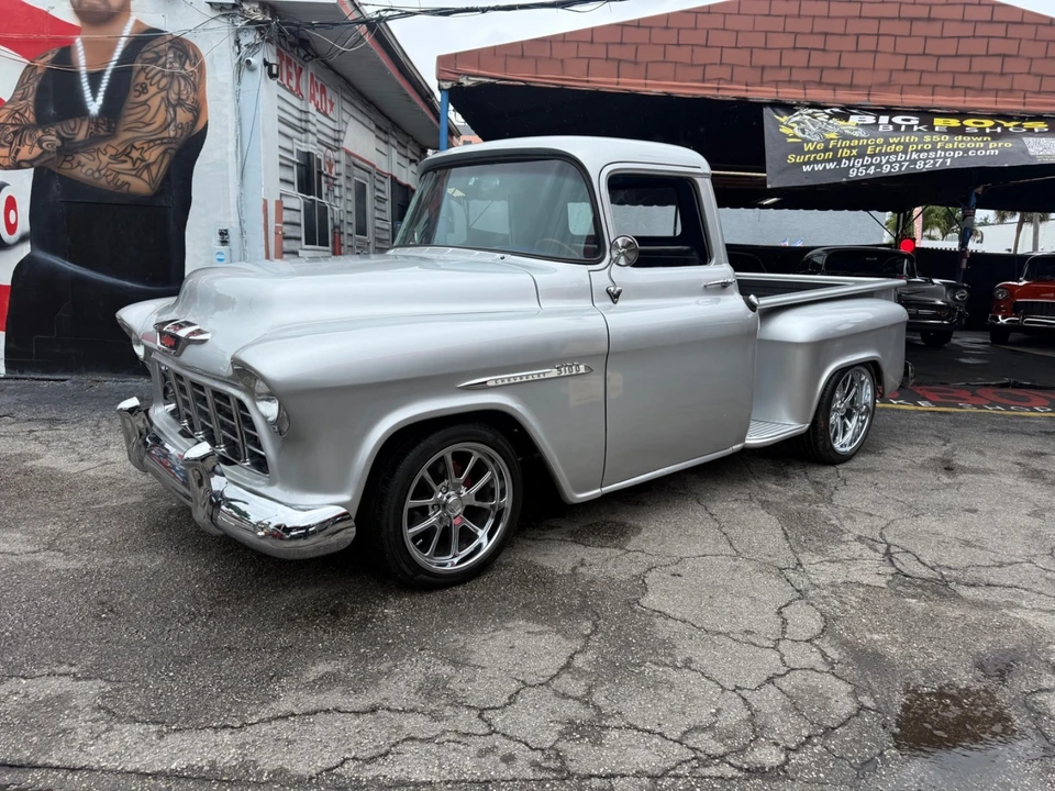 1955 Chevrolet Task Force - Image 6 of 31