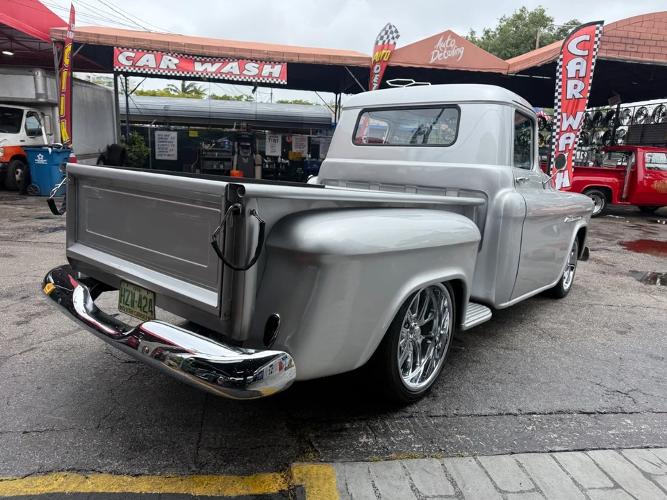 1955 Chevrolet Task Force - Image 22 of 31
