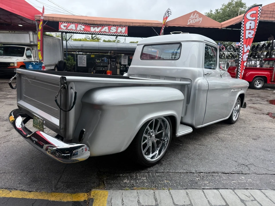 1955 Chevrolet Task Force - Image 23 of 31