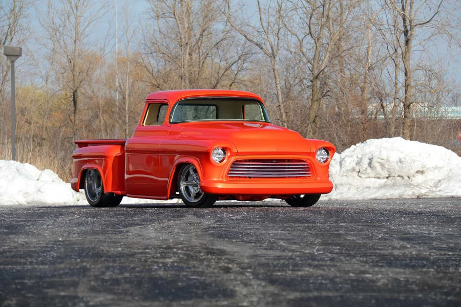 1955 Chevrolet Task Force - Image 29 of 30
