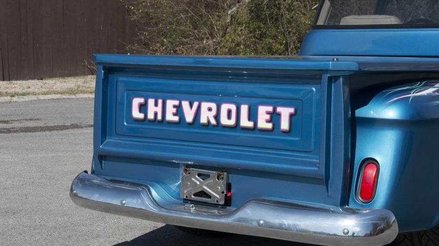 1955 Chevrolet Task Force - Image 10 of 12