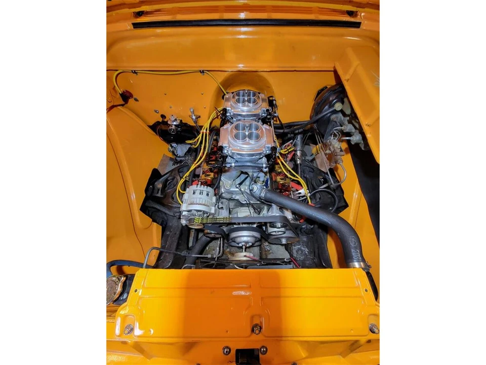 1955 Chevrolet Task Force - Image 10 of 31
