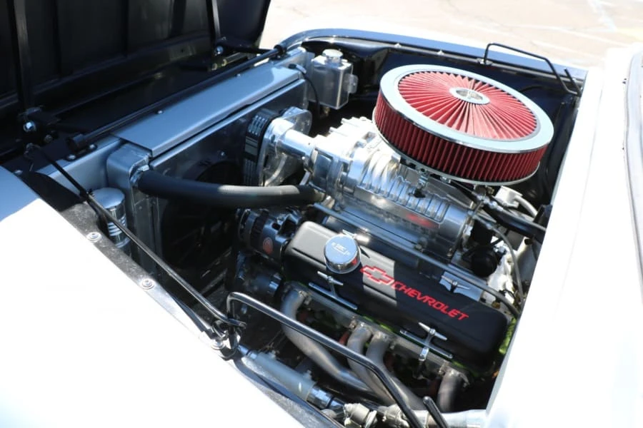 1955 Chevrolet Task Force - Image 8 of 12