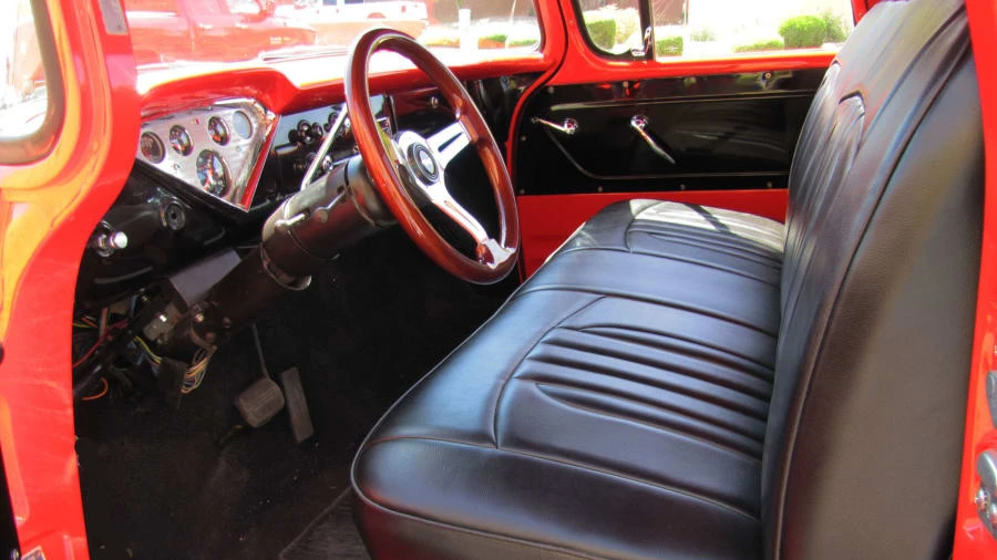 1955 Chevrolet Task Force - Image 4 of 8
