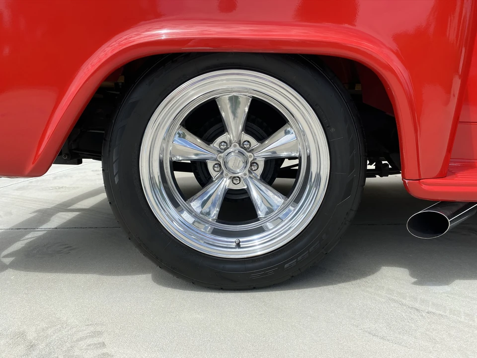 1955 Chevrolet Task Force - Image 26 of 31
