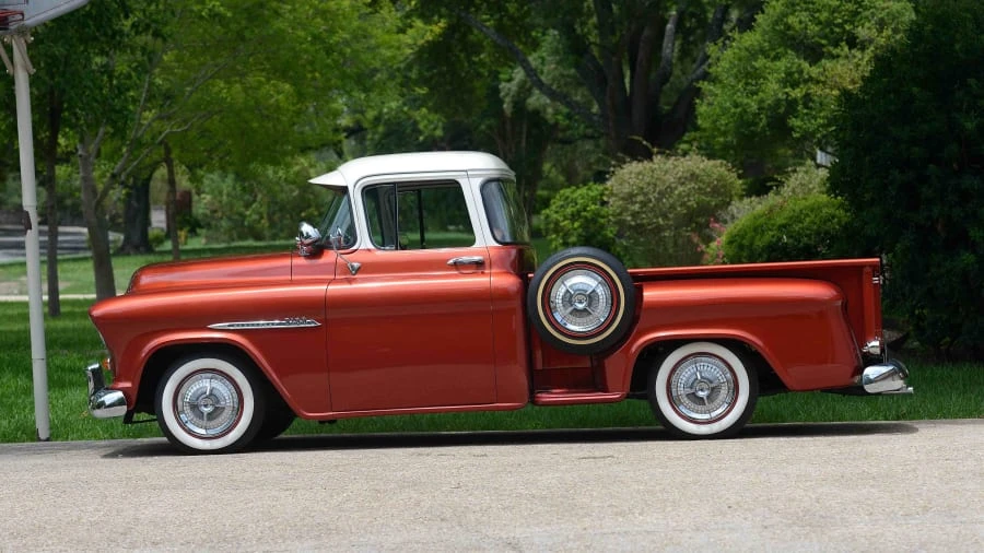 1955 Chevrolet Task Force - Image 8 of 12