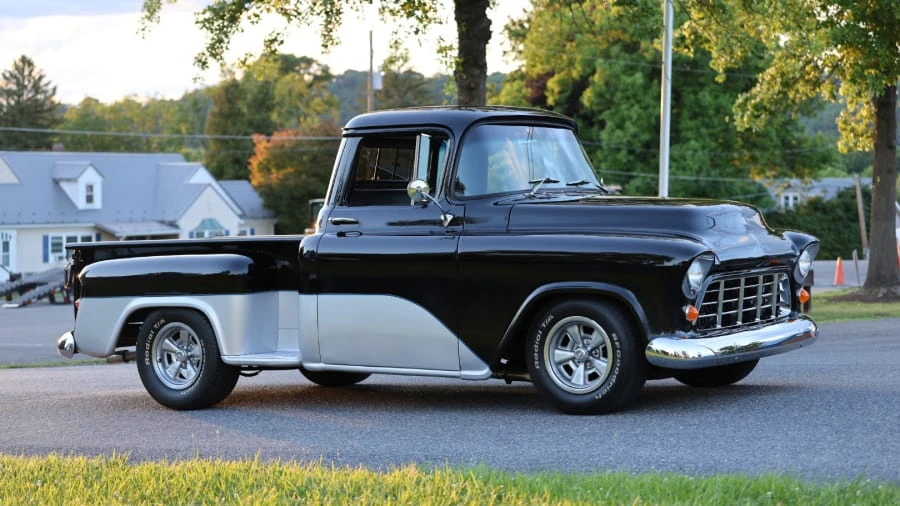 1955 Chevrolet Task Force - Image 6 of 25