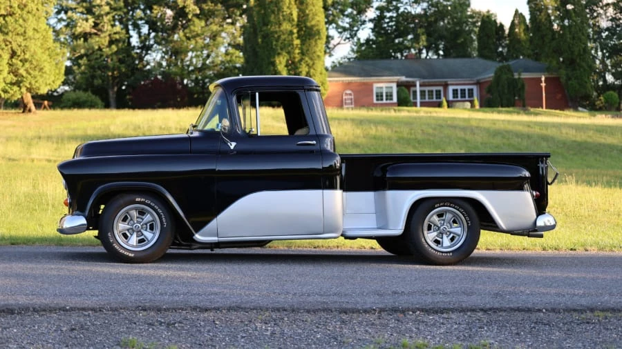 1955 Chevrolet Task Force - Image 2 of 25