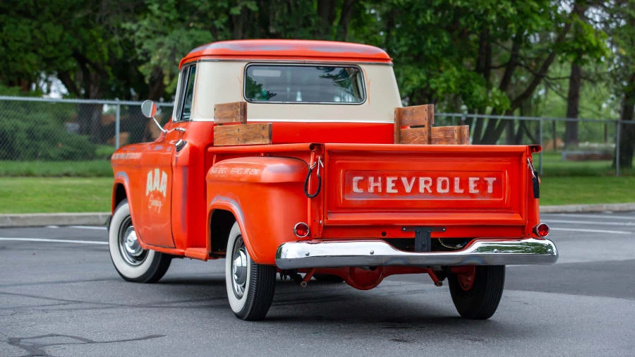 1955 Chevrolet Task Force - Image 3 of 20