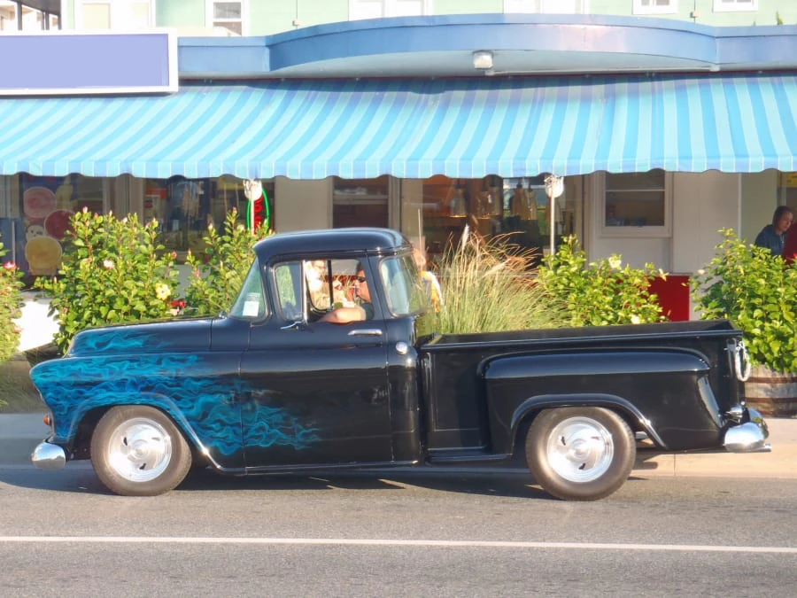 1955 Chevrolet Task Force - Image 2 of 4